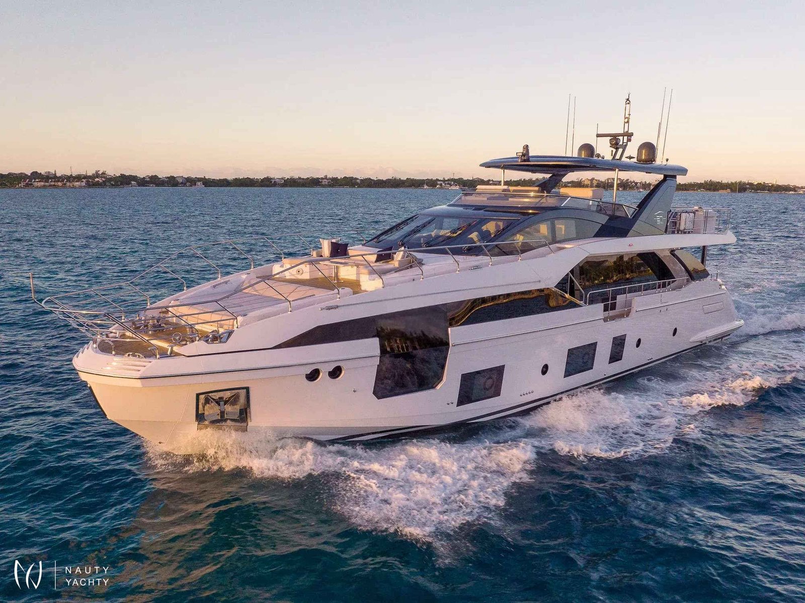 SEA OWL 87'