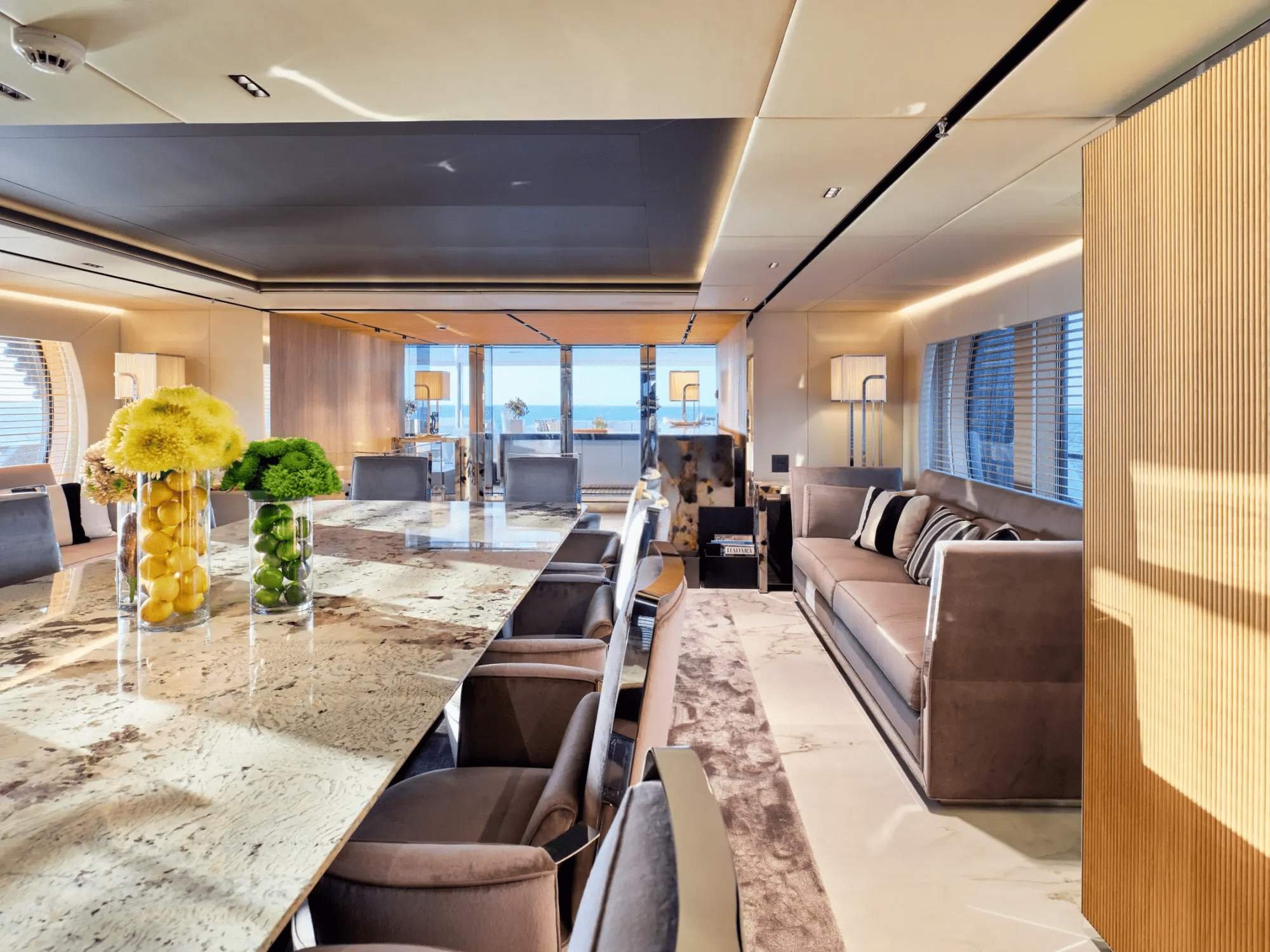 SEAHORSE Interior
