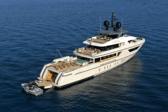 X Exterior