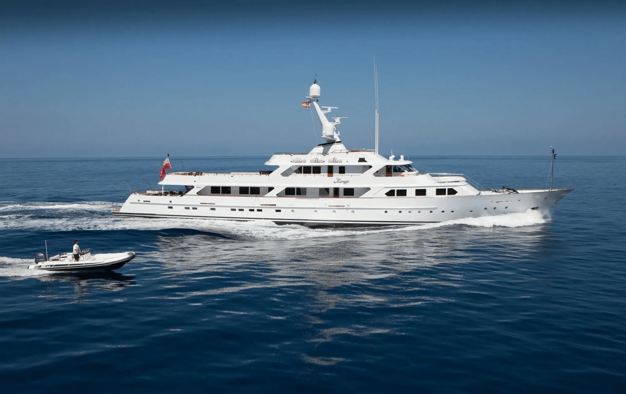 MIRAGE Exterior