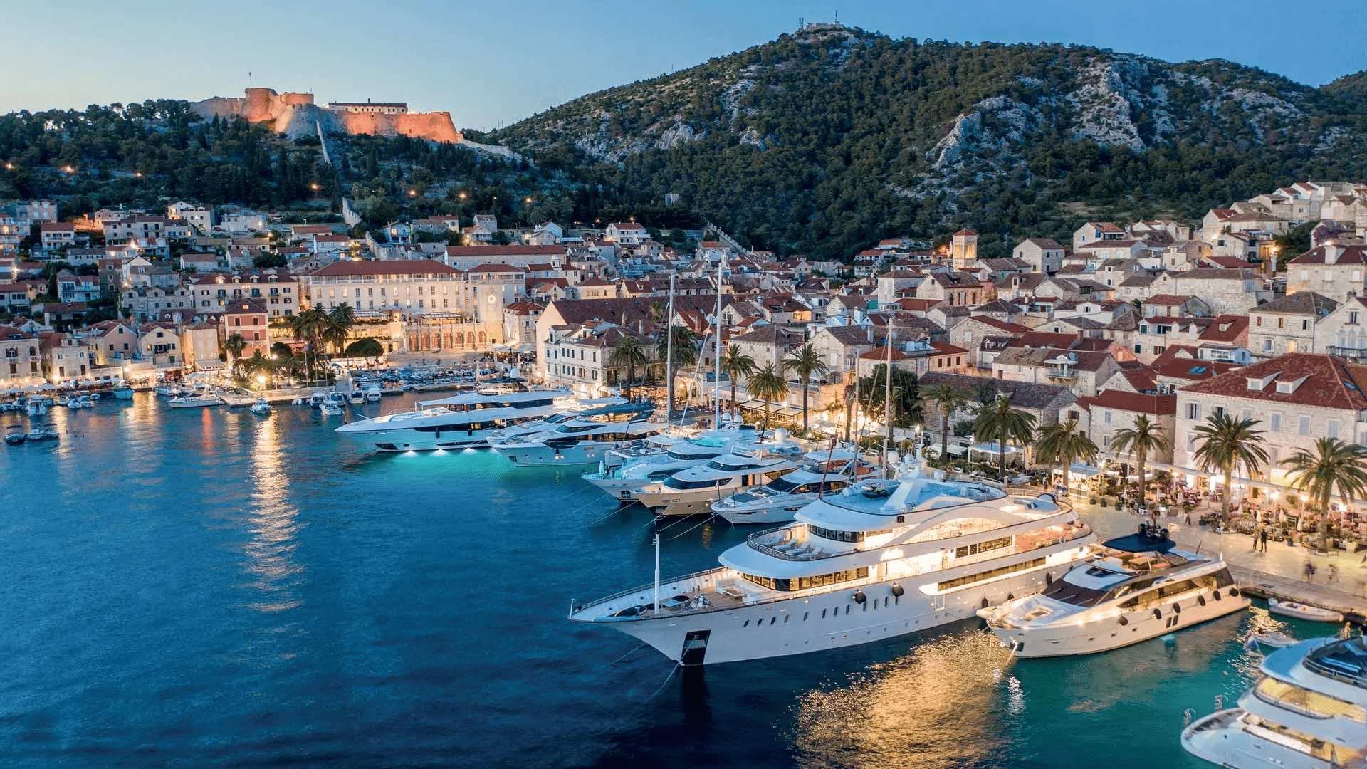 M/Y ANTHEA Lifestyle