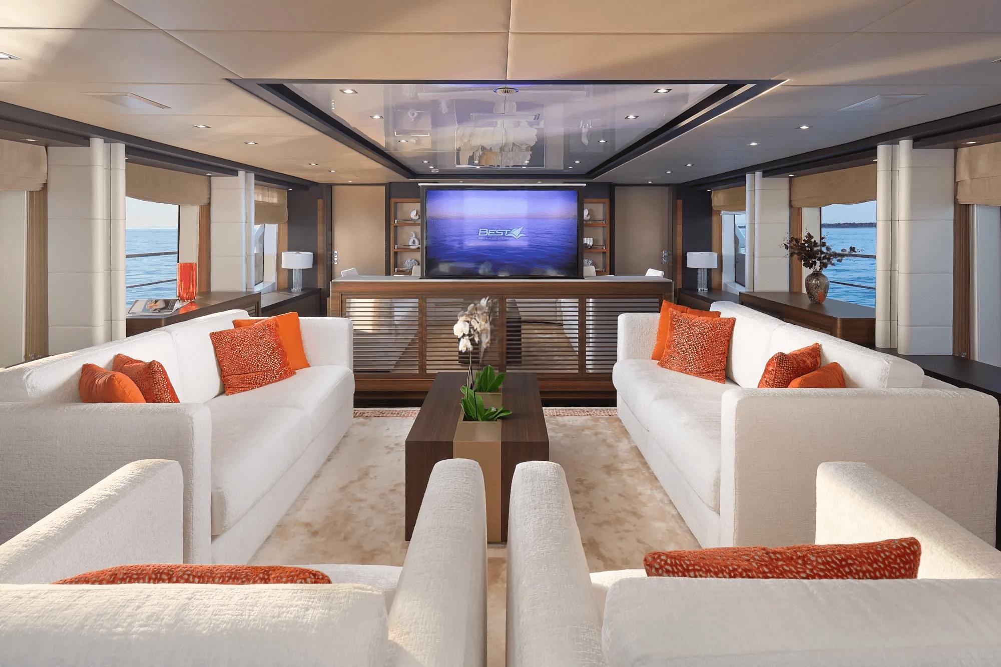 Lady MRD Interior