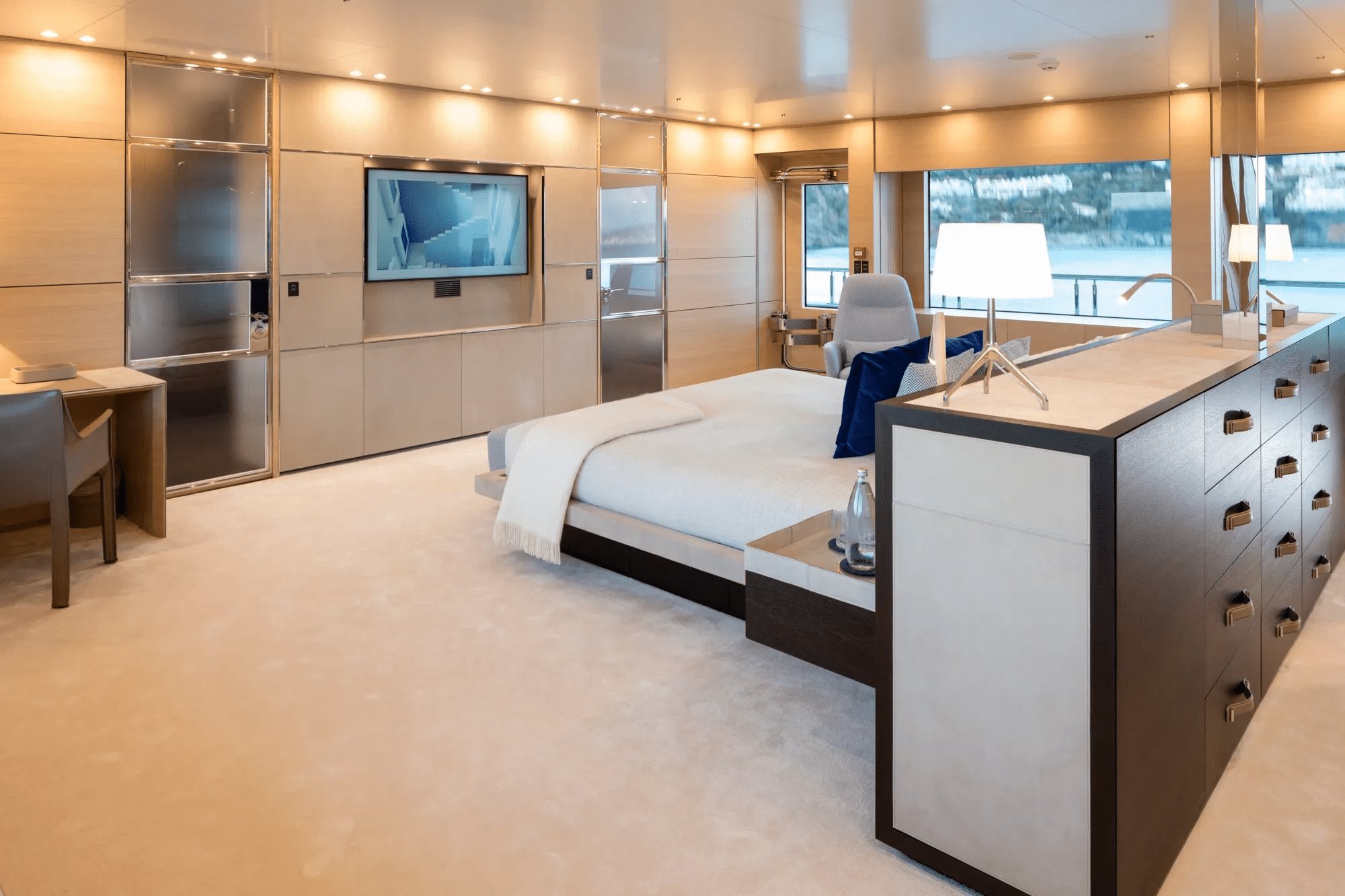 Bold Interior