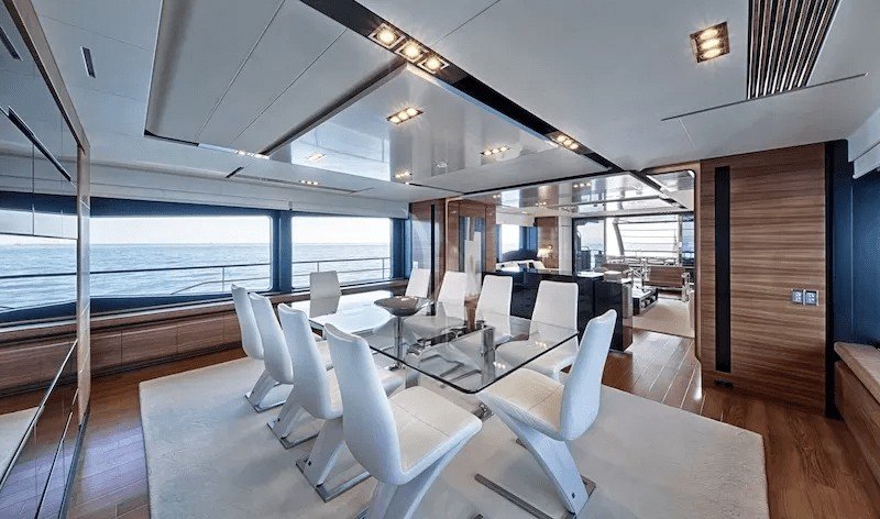 FUSION Interior