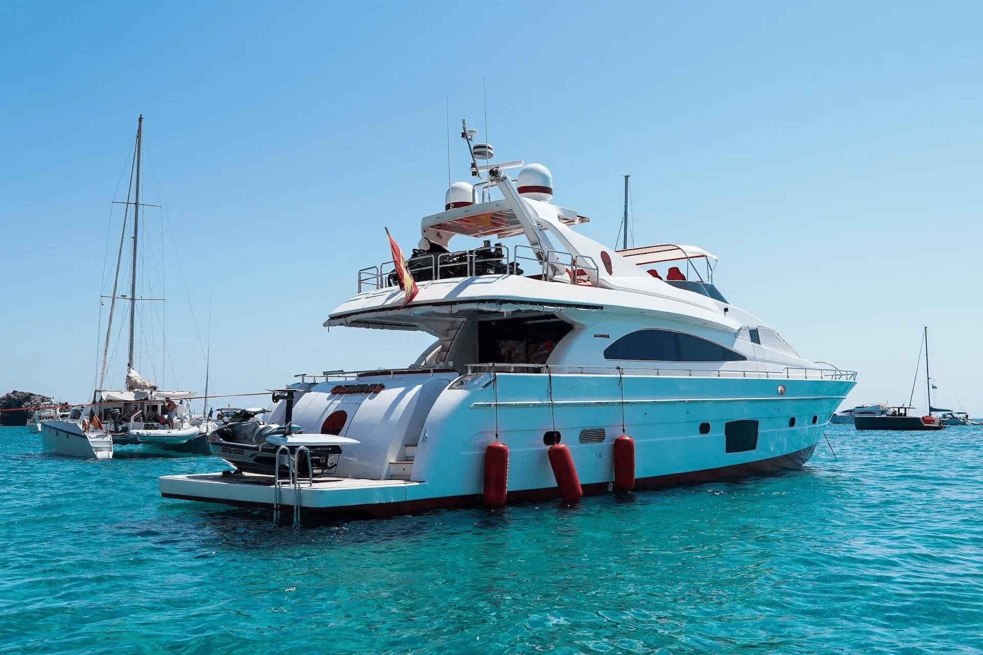 GEMINIS Exterior