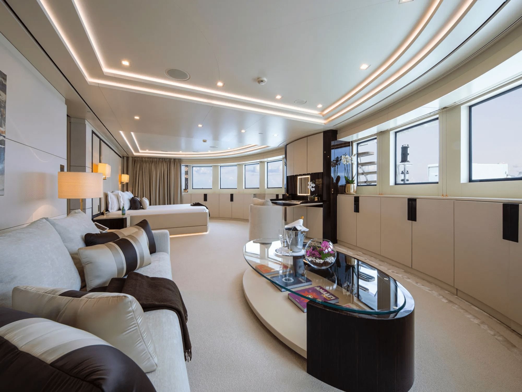 ROMA Interior