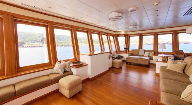SuRi Interior