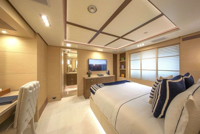 SUR LA MER Interior