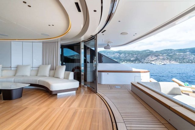 CONTIGO Interior