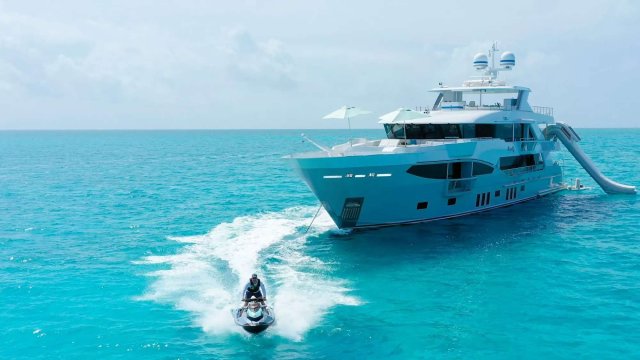 SERENITY Exterior