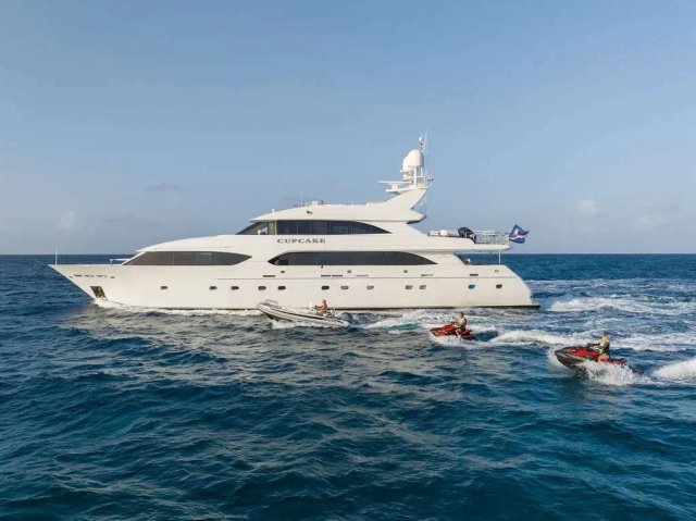 CUPCAKE Exterior