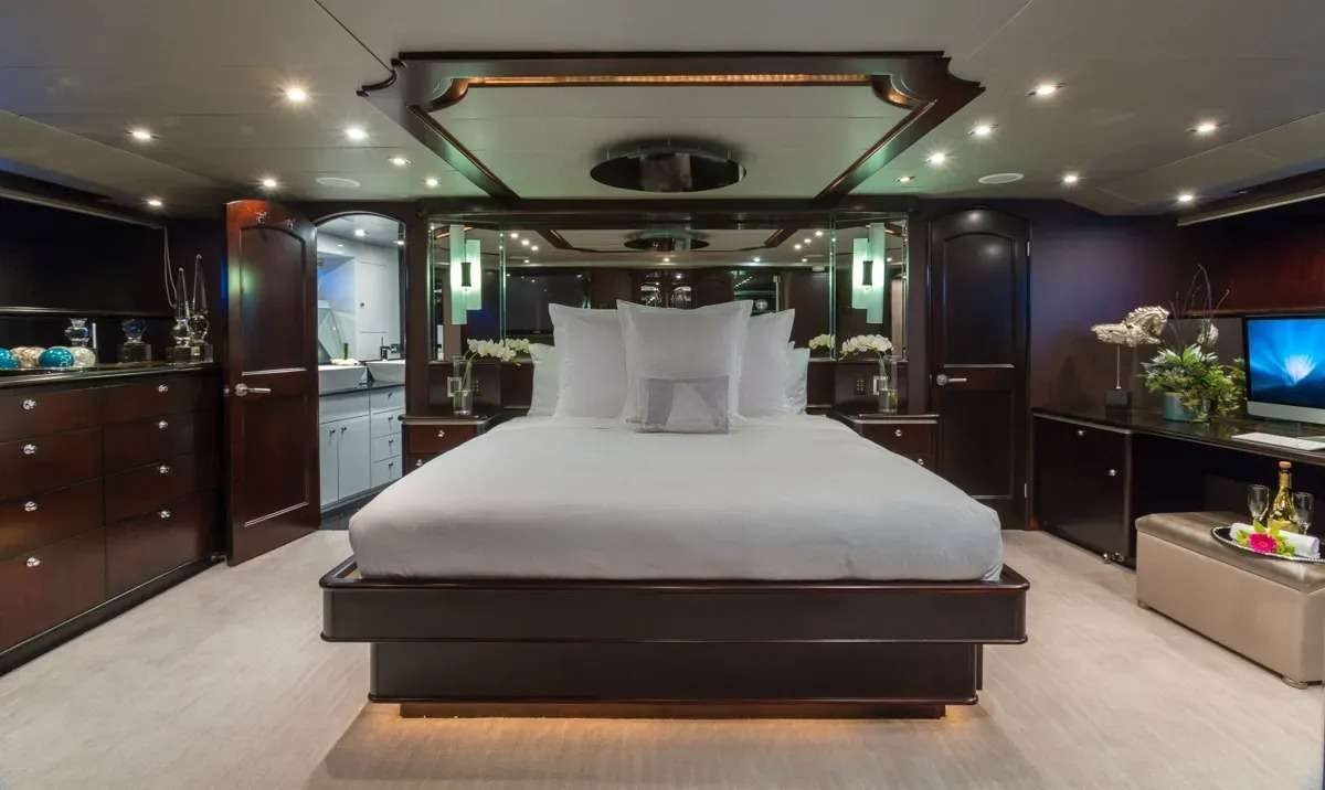 UNBRIDLED Interior