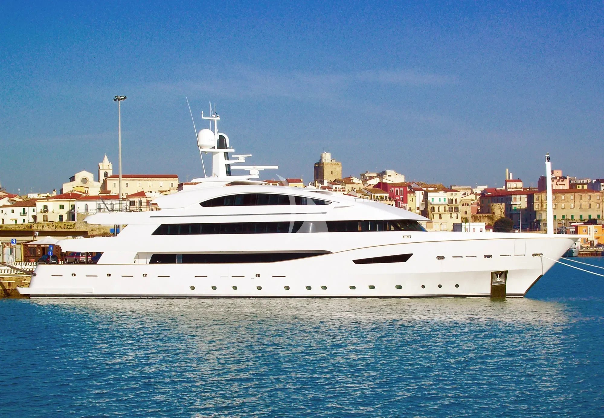 BEATRIX Exterior
