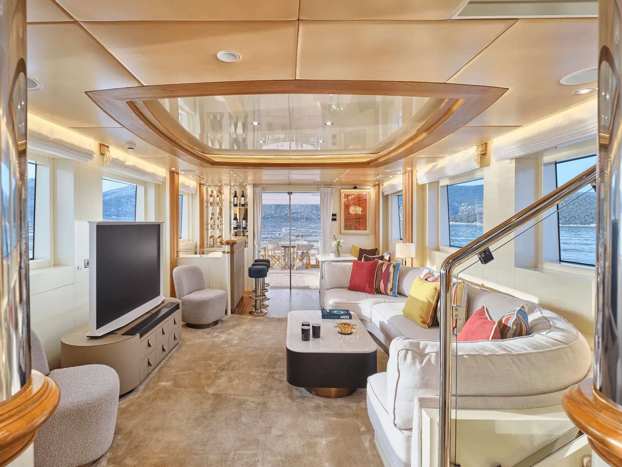 GELLY Interior