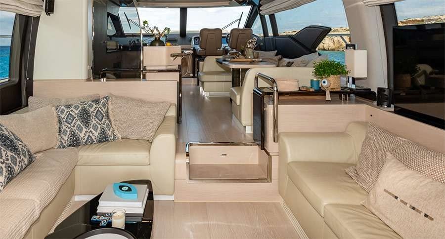 SEA YA Interior