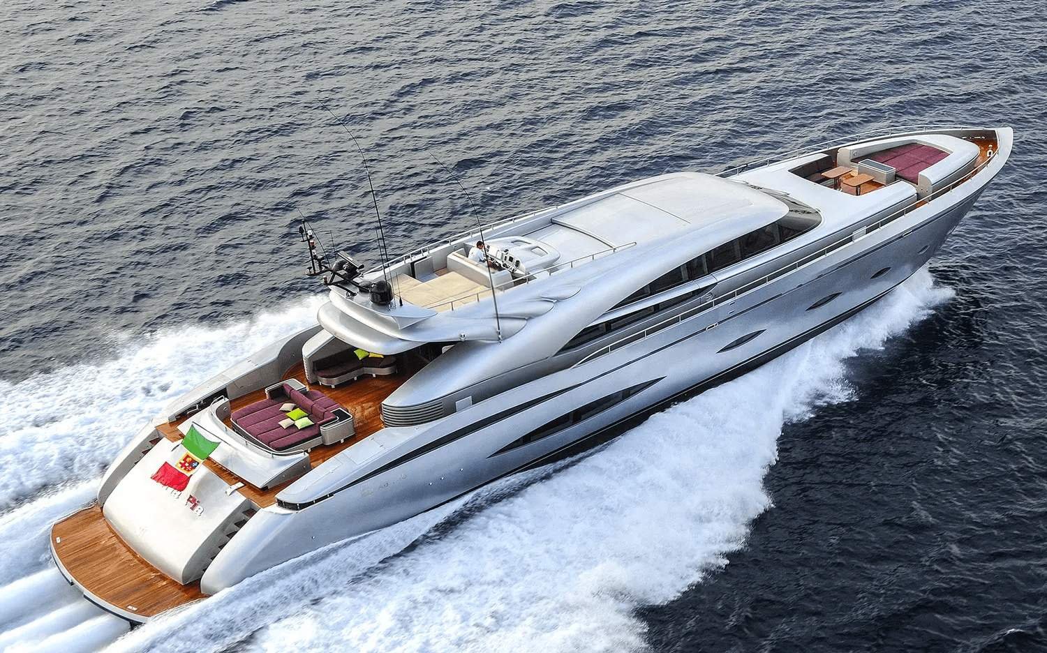 MY TOY Exterior