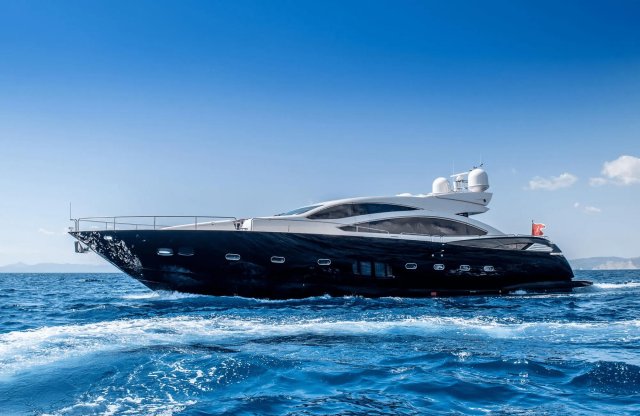 BLADE 6 Exterior