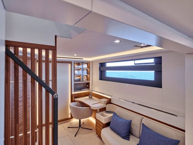AD ASTRA Interior
