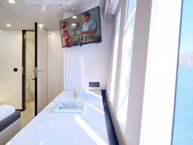 GENNY Interior