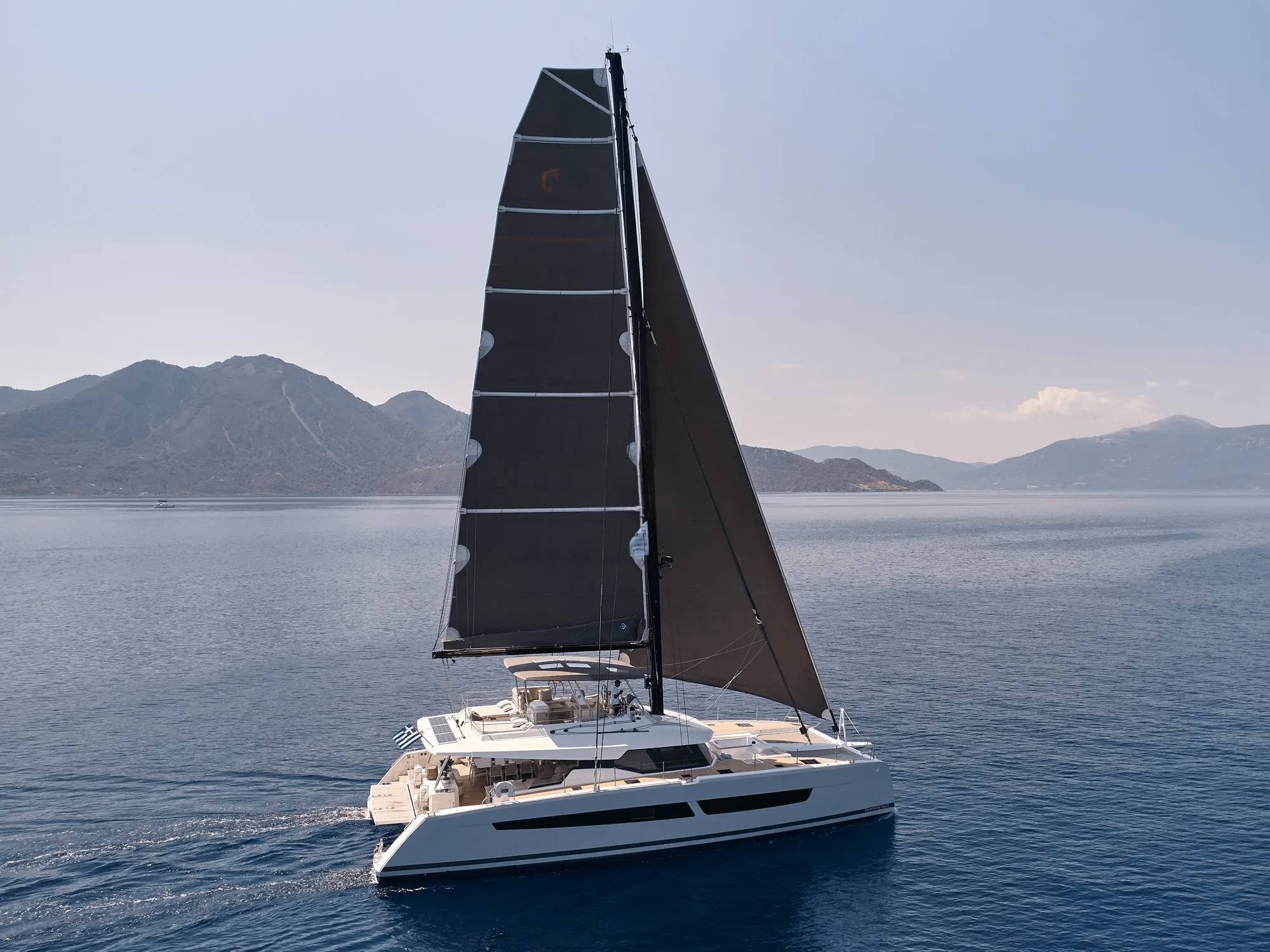 ALEXANDRA II Exterior