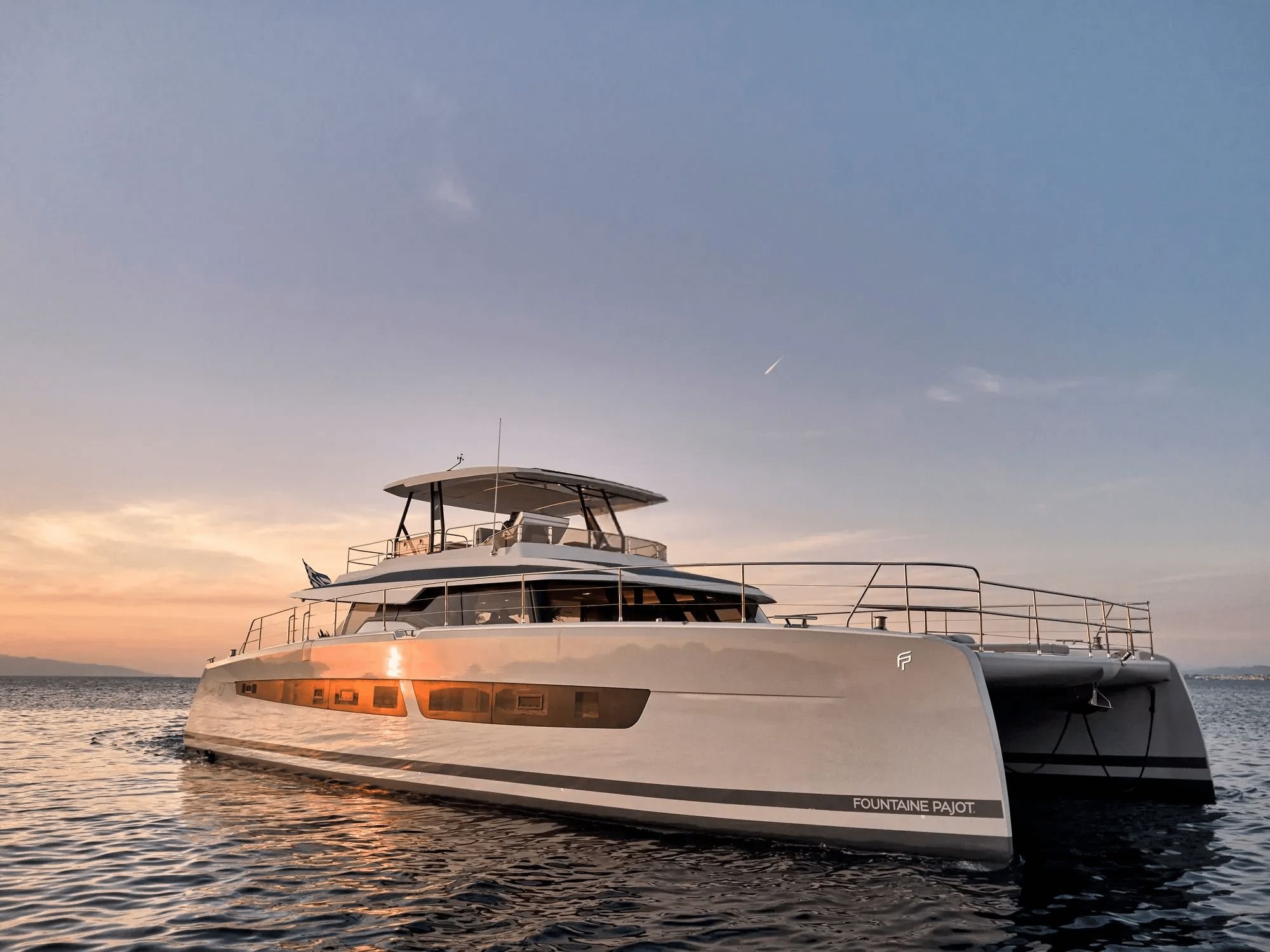 ALENA Exterior