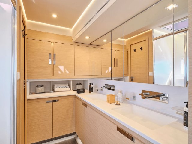 SUNMOON Interior