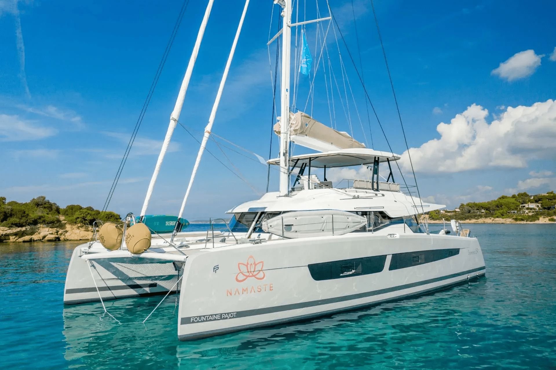NAMASTE (SAMANA) Exterior