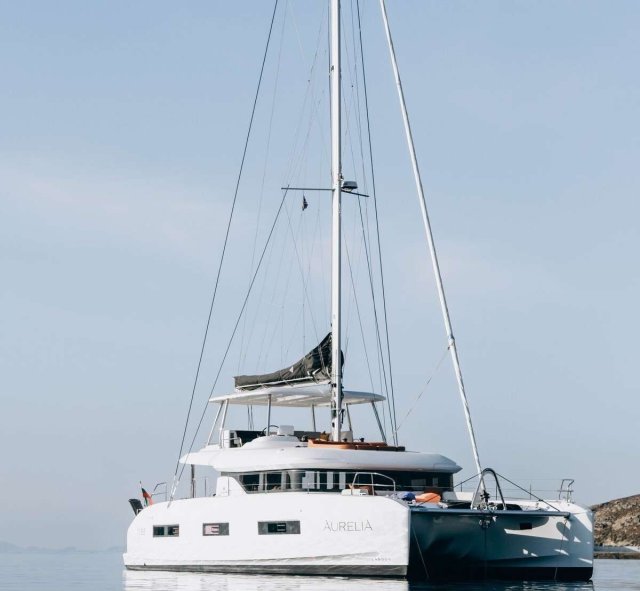 AURELIA Exterior