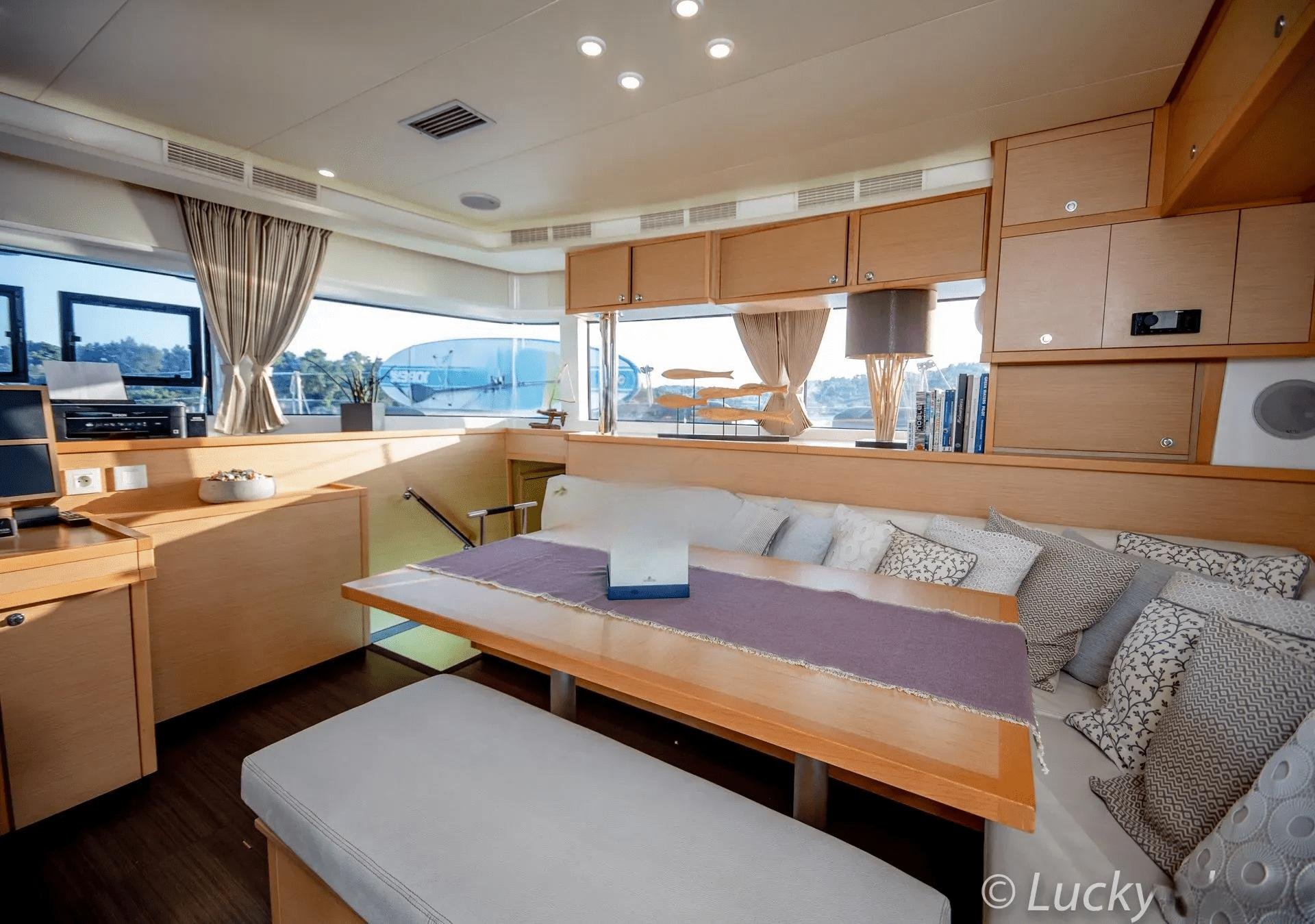 Lucky Clover Interior