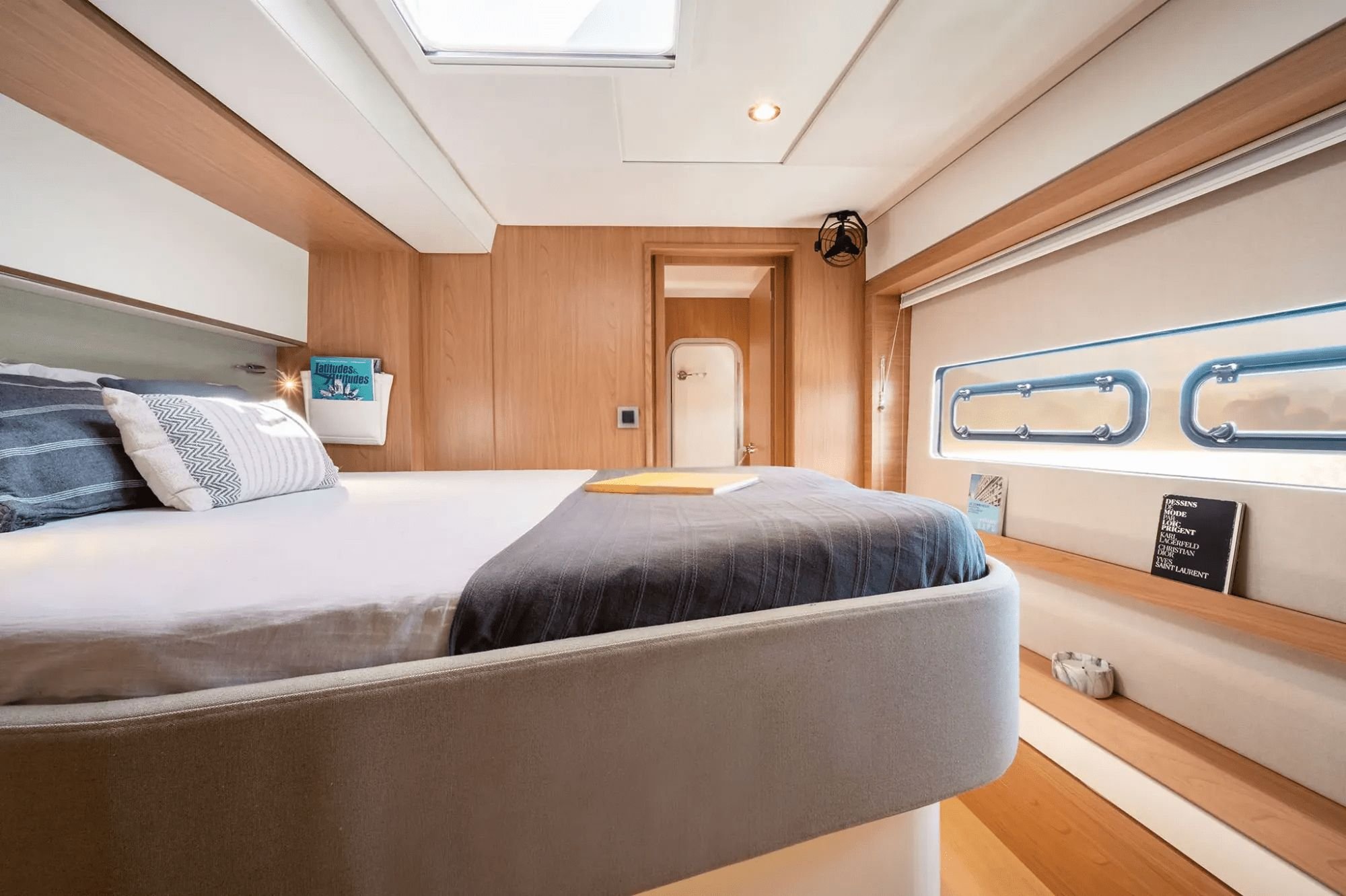 LIBRA Interior