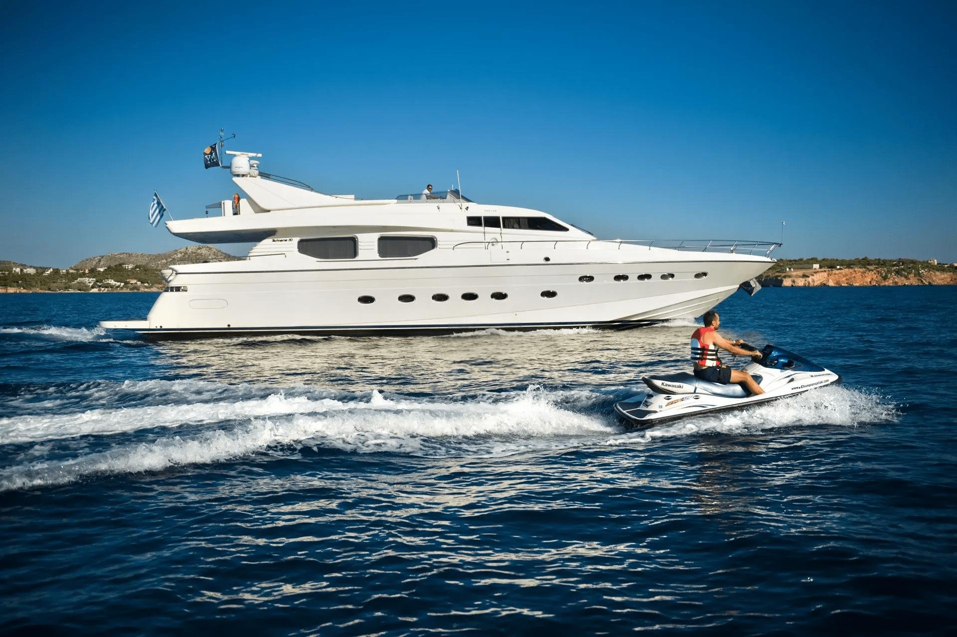 DILIAS Exterior