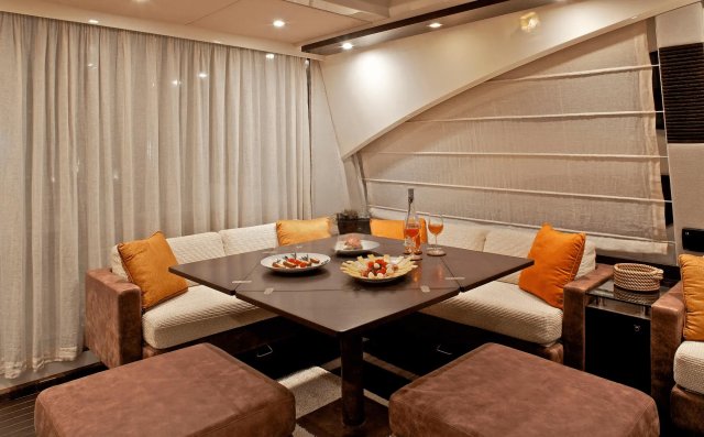 THEA MALTA Interior