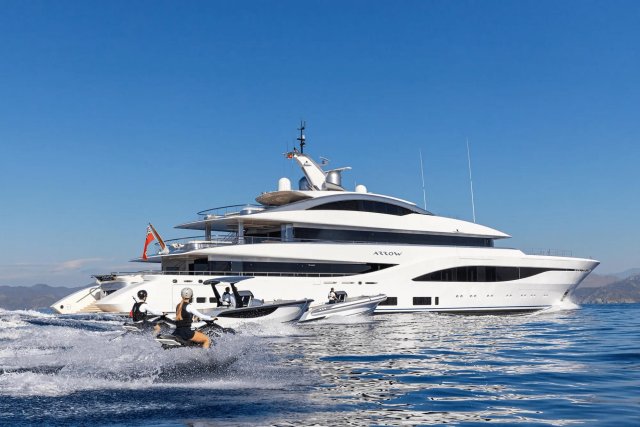ARROW Exterior