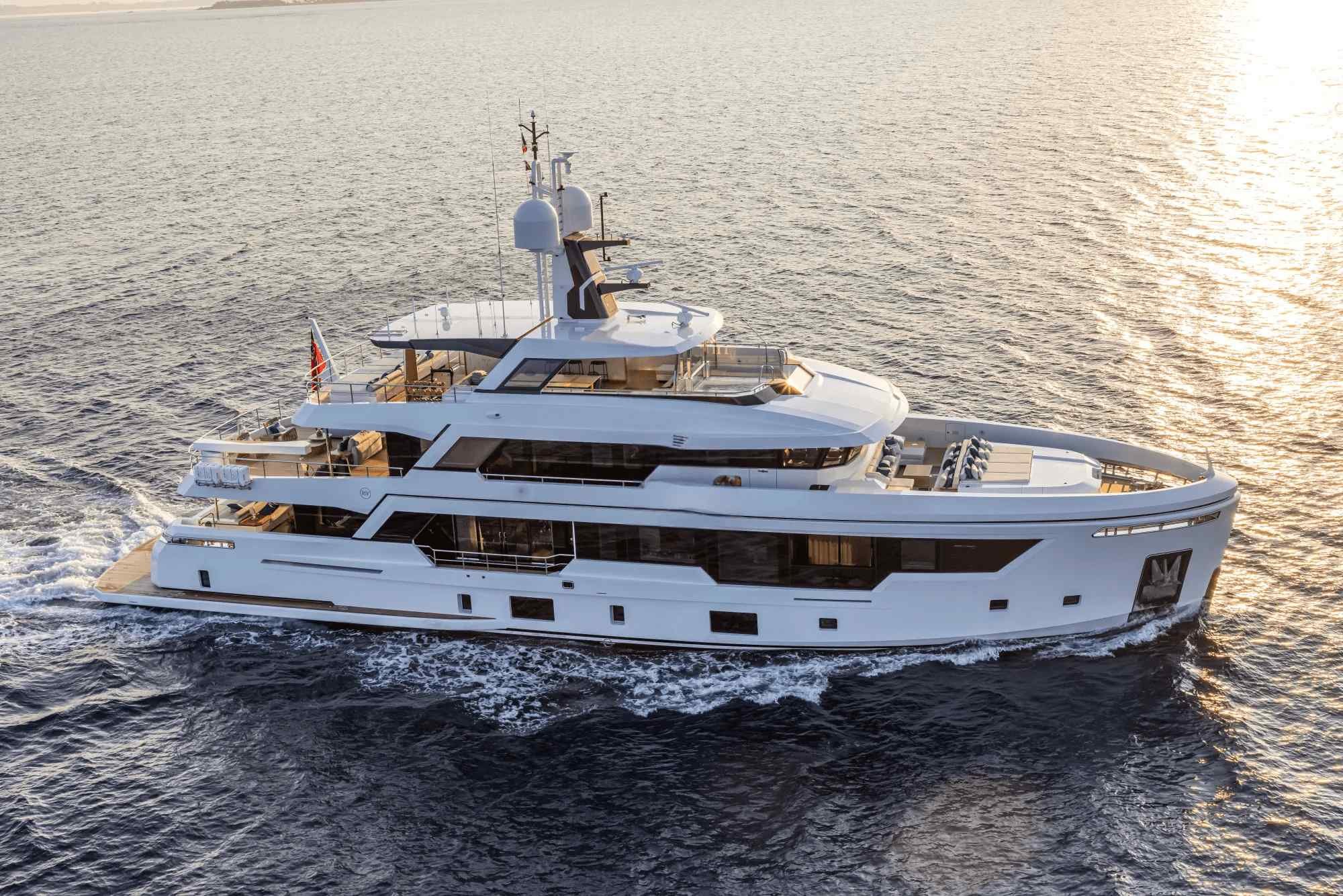 EMOCEAN Exterior