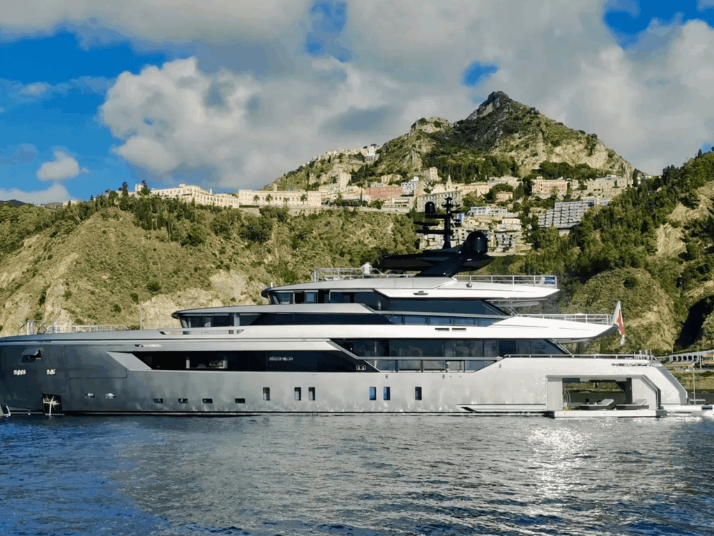 PANDION PEARL
